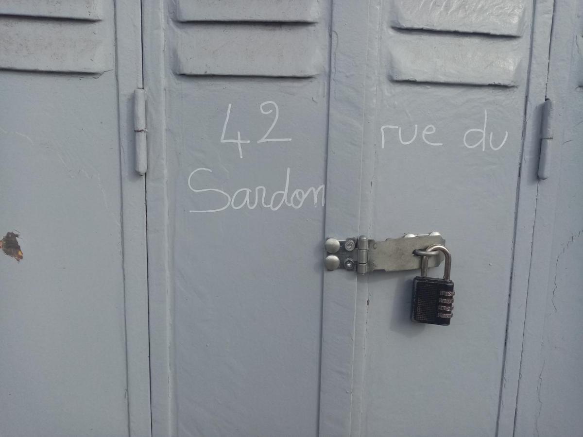Nid Douillet Apartment